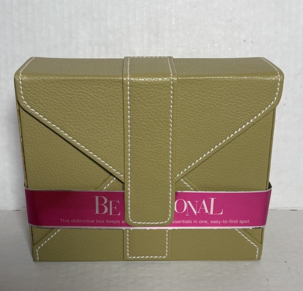 Bath Body Works  Stationary w Faux Leather Box Pen Christmas Gift
